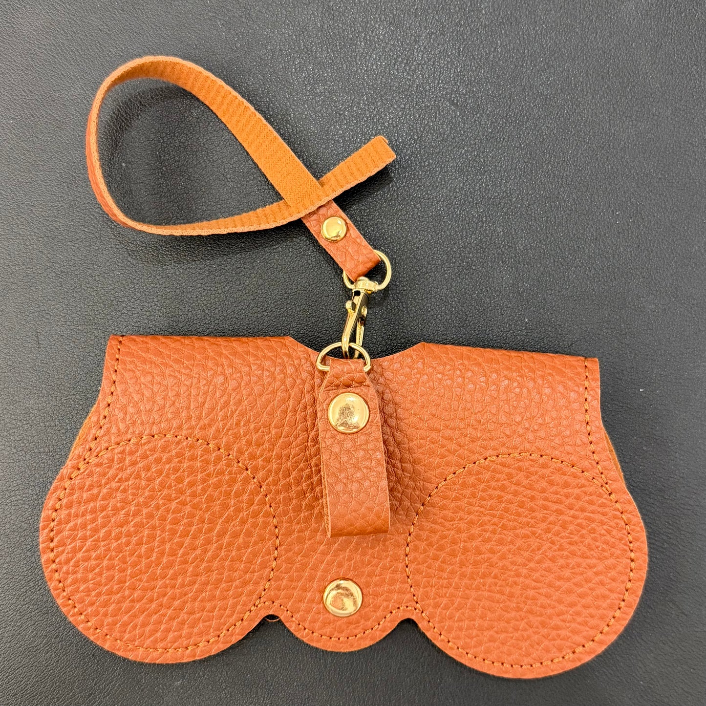 Hanging Eyeglasses Case