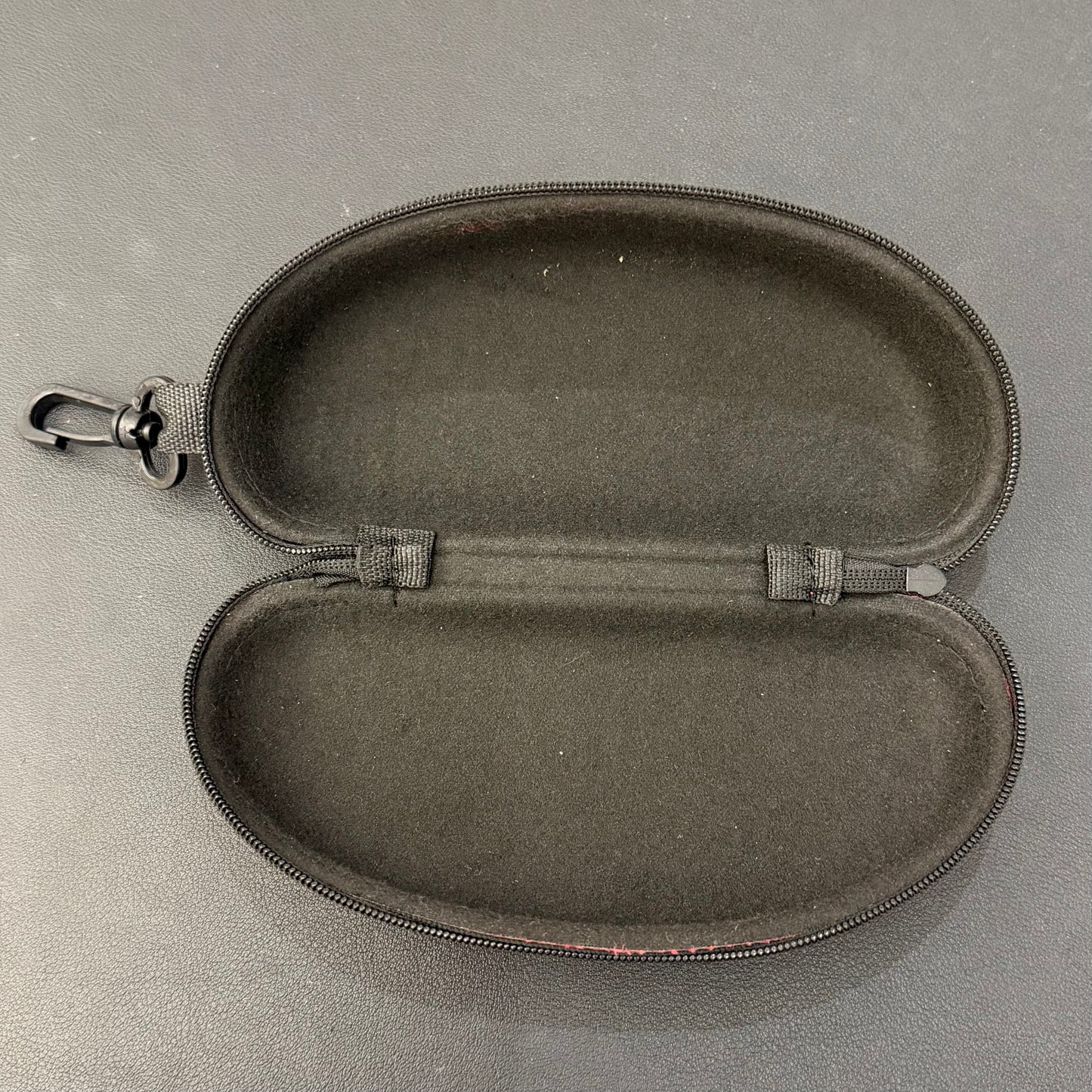 Hard Shell Zip Eyewear Travel Case