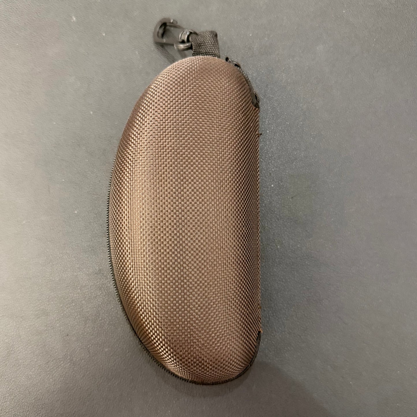 Hard Shell Zip Eyewear Travel Case